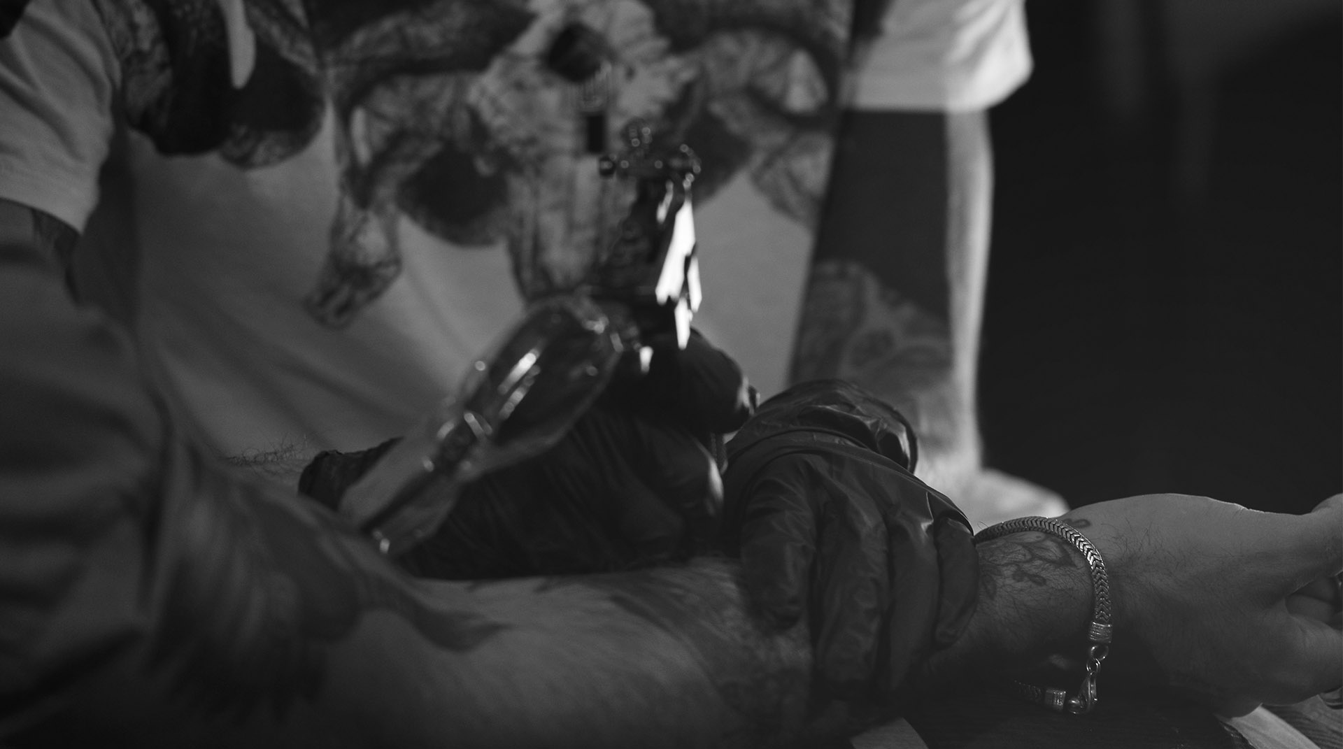 tattoo-boulevard-monza-artists-working-alex